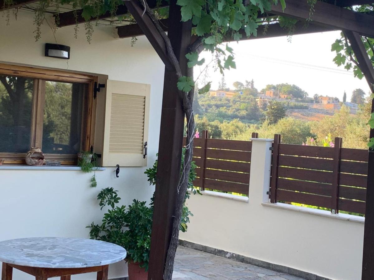 Villa Fatima Vryses 외부 사진